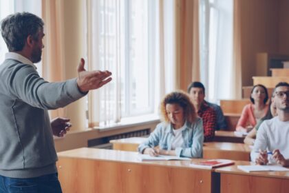 Asynchronous Adult Learning Models in UK