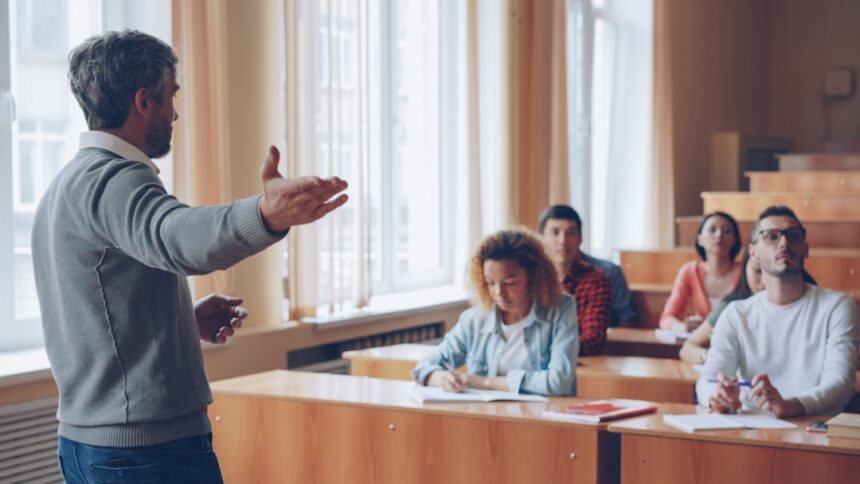 Asynchronous Adult Learning Models in UK