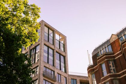 Sustainable Strategies for Cooling Your UK Home Office This Summer