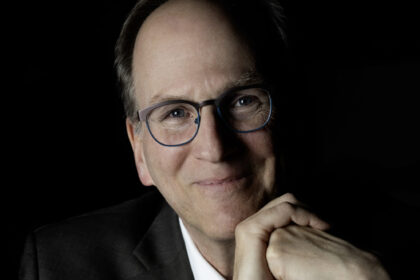 Mathematician Steven Strogatz Shares Concerns Over Artificial Intelligence