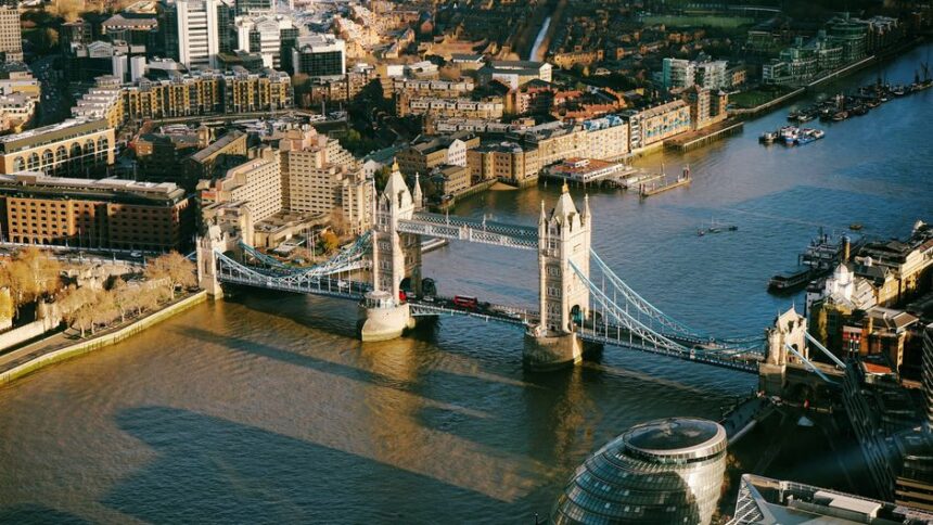 Tracking Biodiversity in Britain’s Urban Waterways